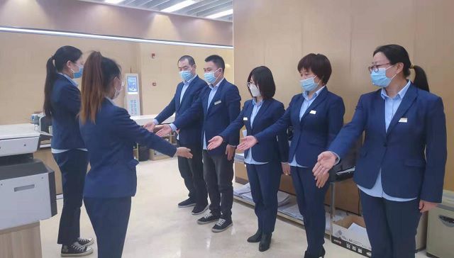 提升服务形象(提升服务形象的句子)